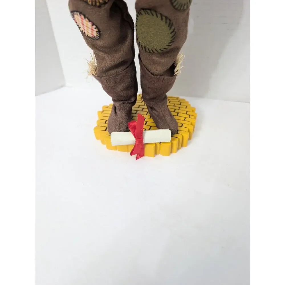 2006 Tonner Wizard of Oz Scarecrow 16